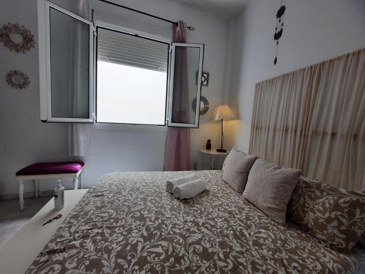 Budget & Lovely Rooms Las Setas Siviglia Esterno foto