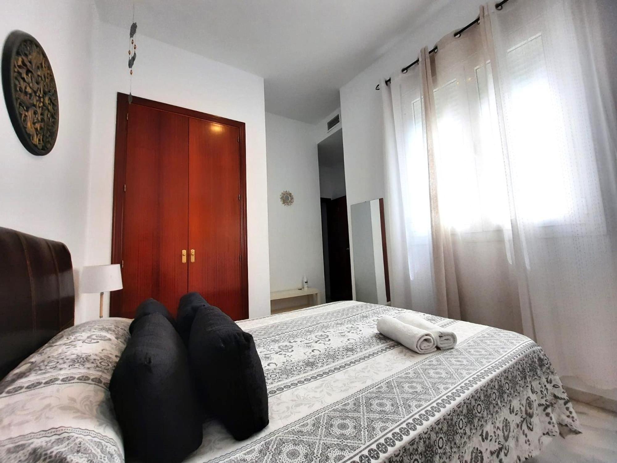 Budget & Lovely Rooms Las Setas Siviglia Esterno foto